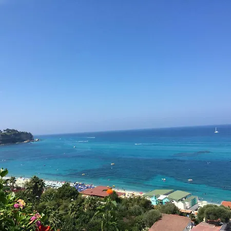 아파트 La Mesonette A Due Passi Dal Mare